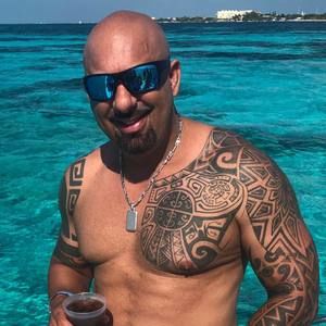 Meet your Posher, Mario